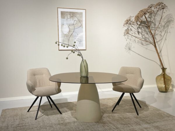 Eettafel Milan Rookglas-140cm